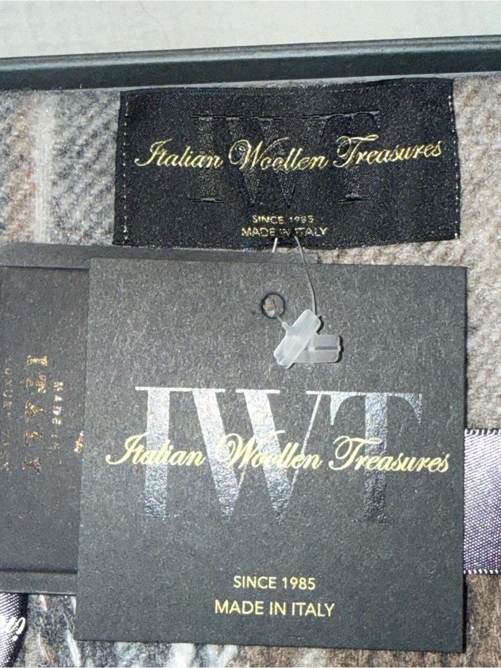Italian Woollen Treasures Scarf 100% Wool Made in Italy Black Gray Men's Scarf